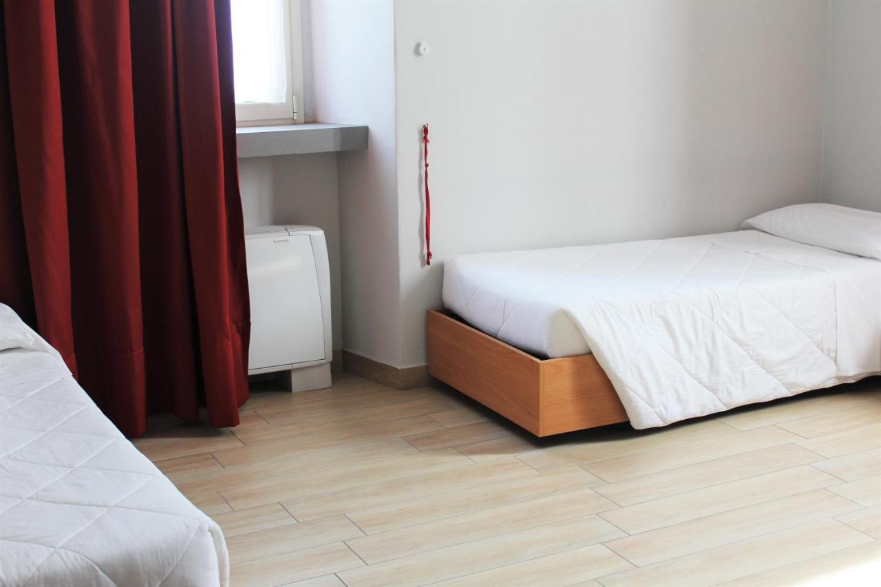 La Viscontina Villa Somma Lombardo Kültér fotó